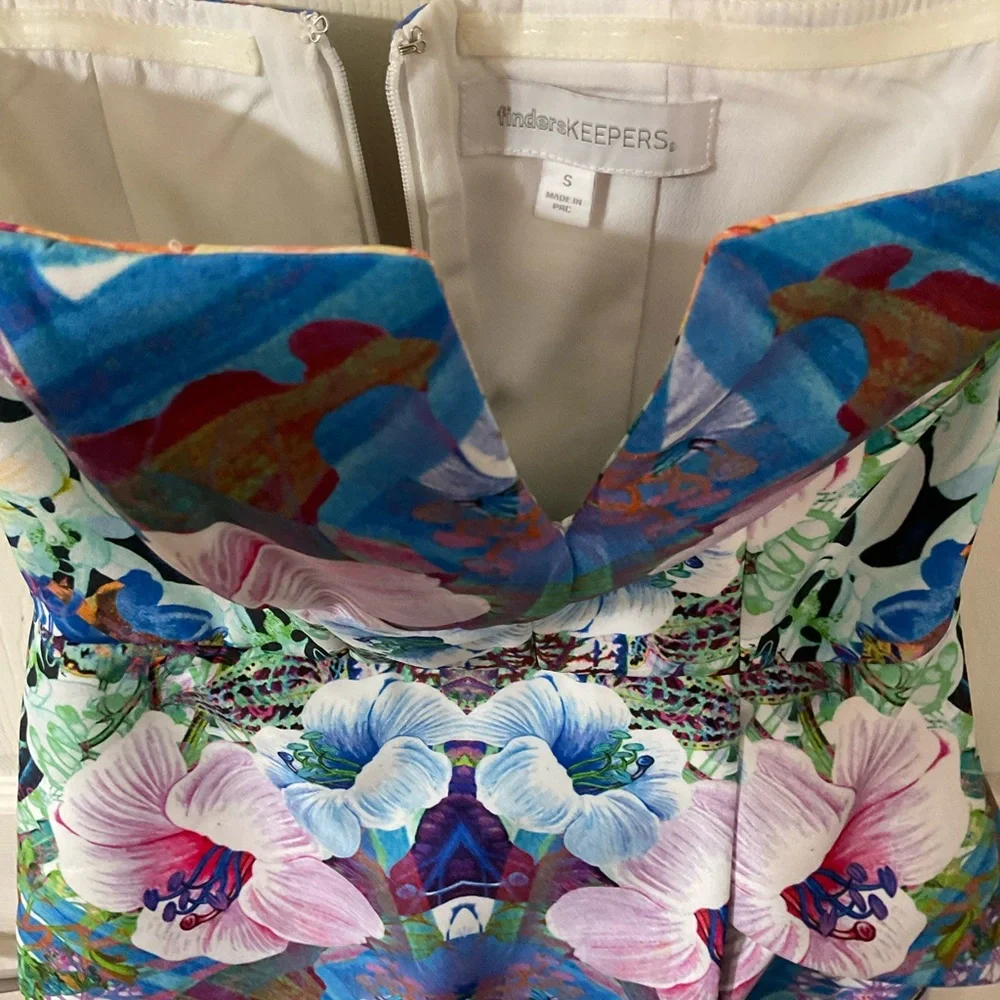 Anthropologie‎ Finders Keeper Vivace Floral peplum Strapless Dress. Cocktail 2